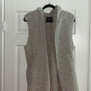 Cozy sleeveless vest